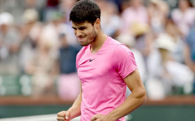 半岛体育官方网站-阿尔卡拉斯这点“师承”纳达尔 2023年德约难独大？